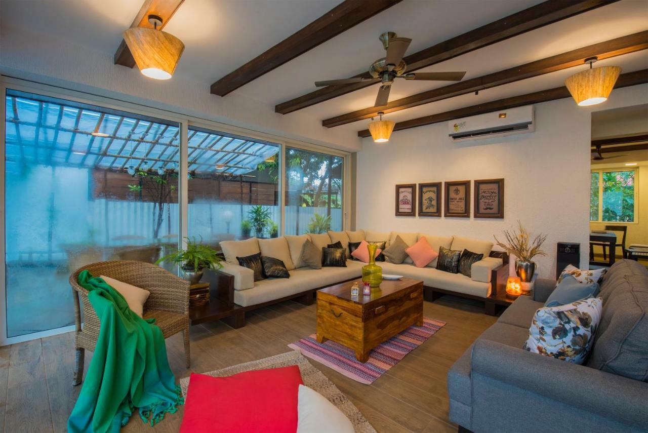 El Lodge By Stayvista - Pool, Lawn, And A Charming Gazebo For Your Perfect Getaway Lonavala Esterno foto