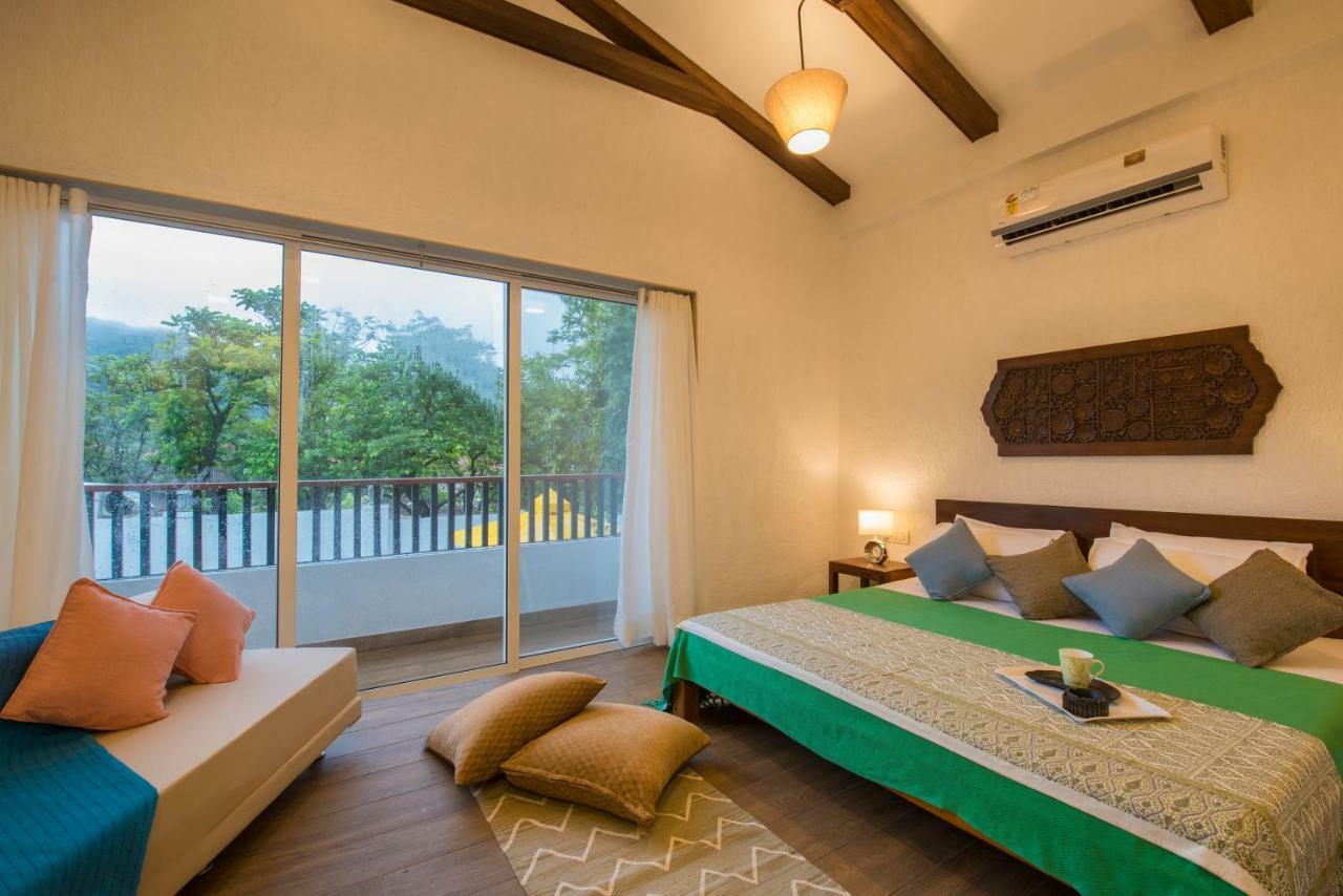 El Lodge By Stayvista - Pool, Lawn, And A Charming Gazebo For Your Perfect Getaway Lonavala Esterno foto
