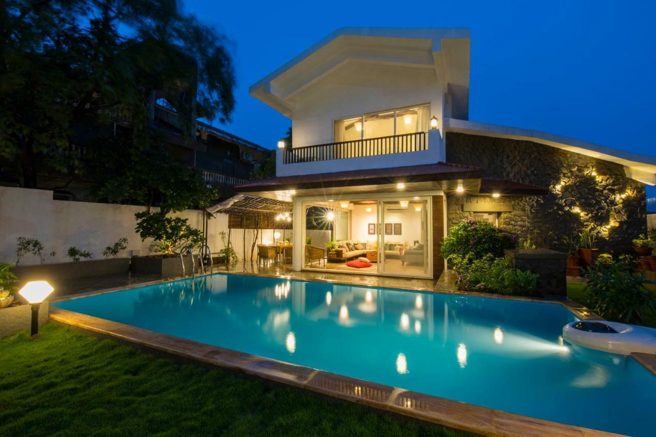 El Lodge By Stayvista - Pool, Lawn, And A Charming Gazebo For Your Perfect Getaway Lonavala Esterno foto